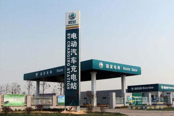 山西高速公路建成38座電動(dòng)汽車快充站