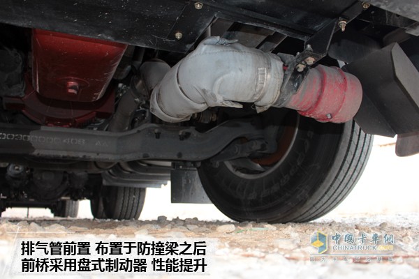 聯(lián)合卡車 U400 6X4危化品牽引車
