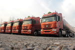 發(fā)現(xiàn)信賴：再買30臺聯(lián)合卡車 朱振華用行動“告白”