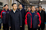 上官吉慶走訪慰問陜汽干部員工
