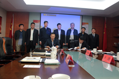  主攻中置軸轎運(yùn)車 一汽解放與天津勞爾簽署戰(zhàn)略合作