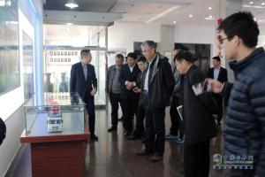  主攻中置軸轎運(yùn)車 一汽解放與天津勞爾簽署戰(zhàn)略合作