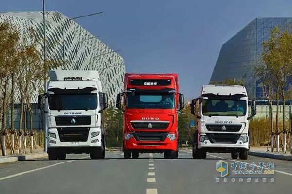 顛覆傳統(tǒng)、超越極限、行業(yè)首創(chuàng)的“不停車”服務(wù)模式在中國(guó)重汽啟動(dòng)