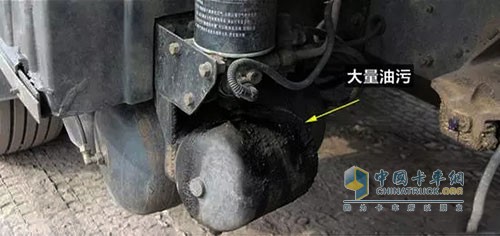 卸壓閥排氣口漏油