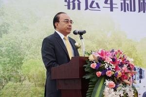 海量現(xiàn)場圖  見證廣汽日野1000臺轎運(yùn)車與廂式車簽約和交付