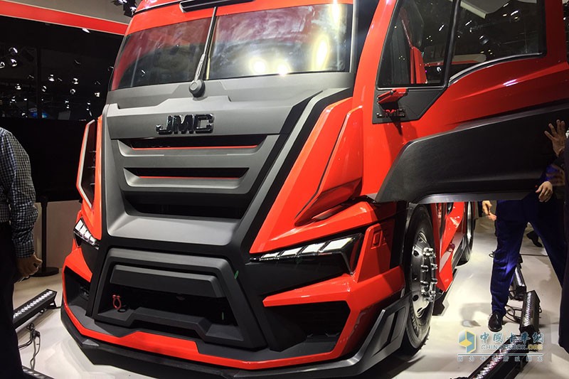 上海車展，江鈴汽車英雄出征