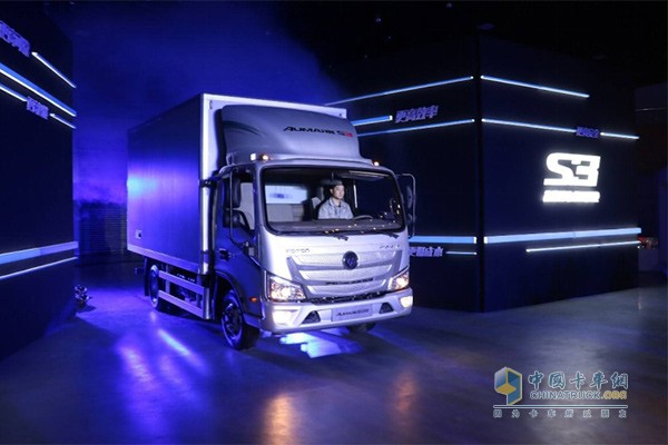 2016年10月27日，全新平臺歐馬可S3超級卡車北京中國首發(fā)
