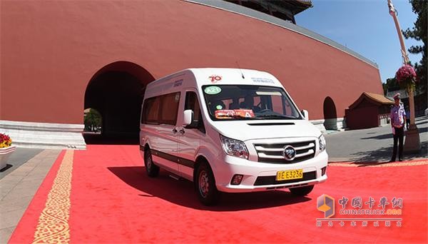 圖雅諾被選定為93閱兵外交部貴賓專(zhuān)用車(chē)