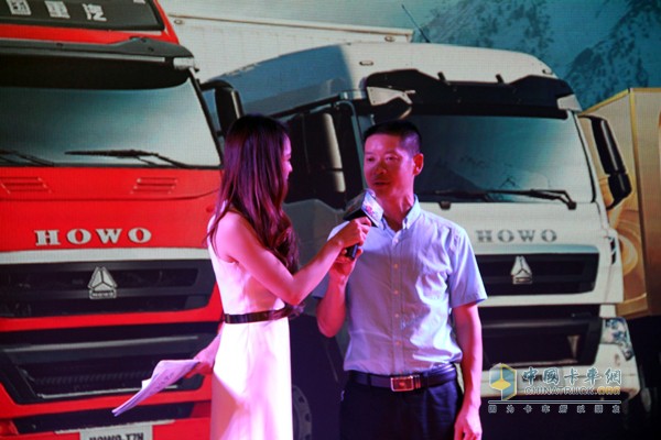 樂山龍楊物流公司一次性購買了40臺(tái)車豪瀚、豪沃產(chǎn)品