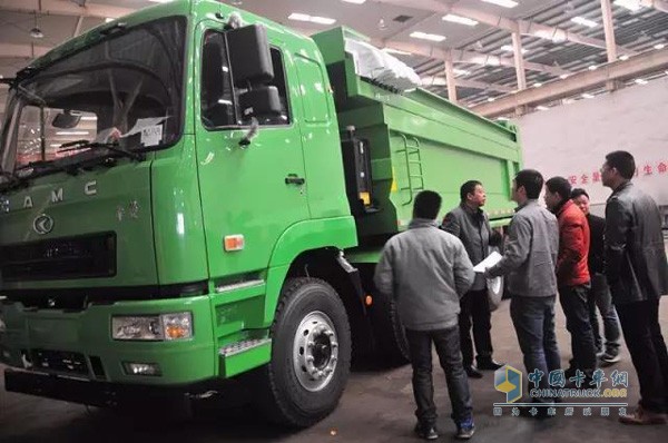 再次購(gòu)買(mǎi)華菱星馬渣土車(chē)