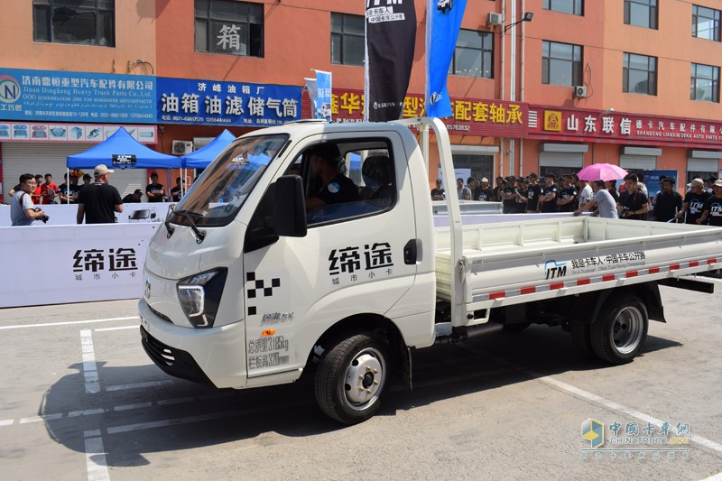 “變”與“不變” 飛碟締途卡車人大賽海選賽首站實(shí)力圈粉