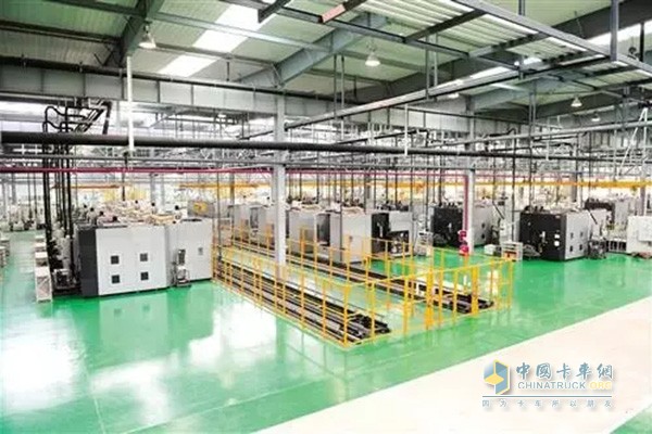 慶鈴發(fā)動機公司機加生產(chǎn)線