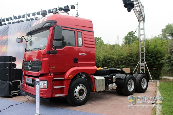 陜汽德龍新M3000 2017款牽引車(chē)