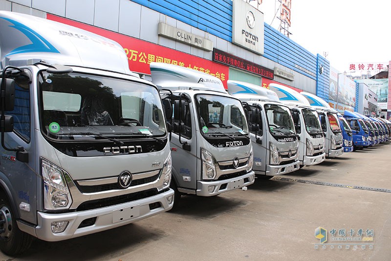 奧鈴大篷車熱襲佛山 超級(jí)卡車詮釋高效物流發(fā)展