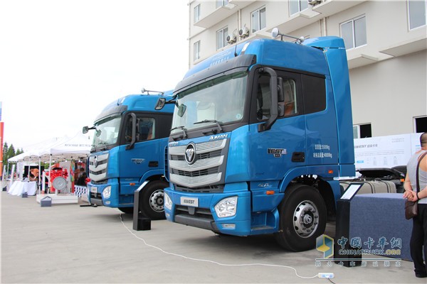 福田歐曼EST超級(jí)卡車(chē)
