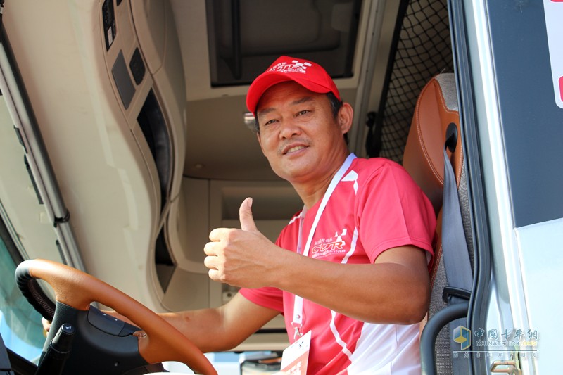 首屆2017中國(guó)高效物流卡車公開(kāi)賽在滬啟動(dòng)