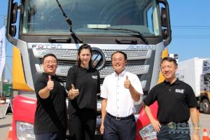 首屆2017中國(guó)高效物流卡車公開(kāi)賽在滬啟動(dòng)