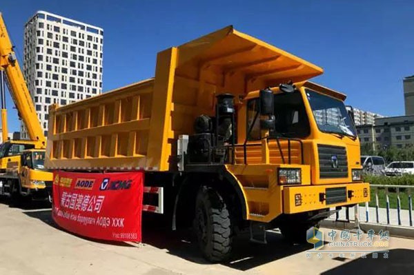 徐工重卡非公路寬體自卸車