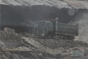 中國重汽藏地探索世界屋脊：到達目的地拉薩