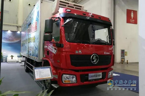 德龍L3000廂式低溫冷藏運輸車