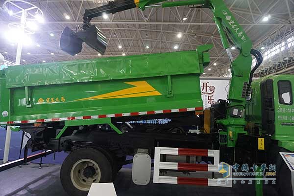 自抓式智能垃圾運(yùn)輸車(chē)HCF50-2