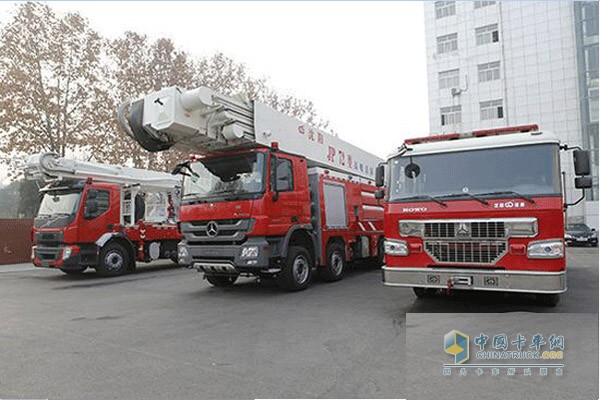 三門峽購(gòu)置的三輛消防車