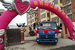 亮眼婚車！飛碟奧馳霸氣側漏見證幸福