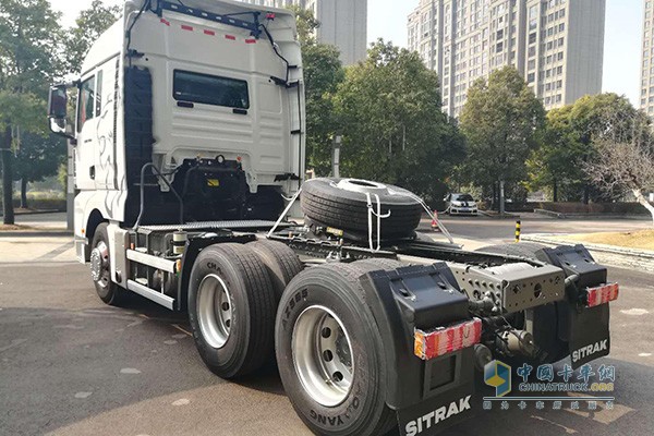 中國重汽商用車汕德卡智能卡車