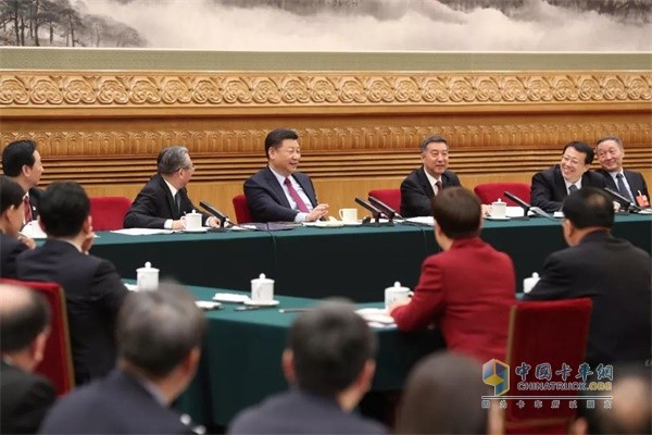 中共中央總書記、國家主席、中央軍委主席習(xí)近平參加山東代表團的審議