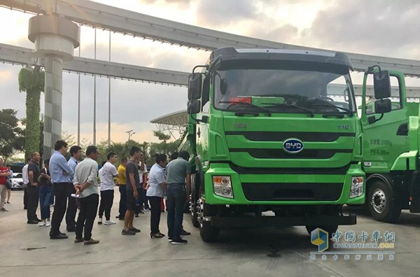 比亞迪純電動自卸車受到用戶關注