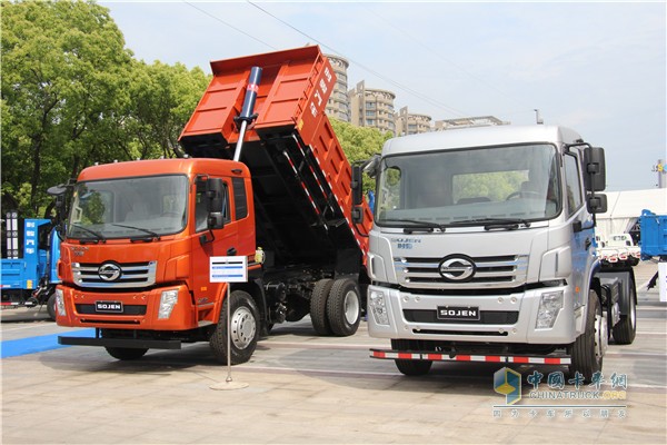 時(shí)駿汽車D750展車