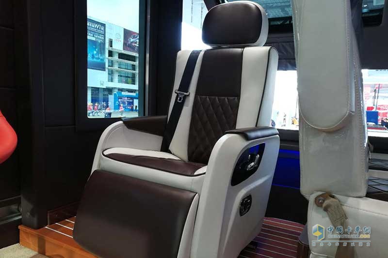 探館十五屆北京國際車展商用車展館，那些讓我眼前一亮的照片