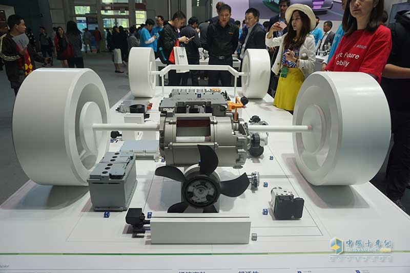 博世亮相第十五屆北京國際車展，現(xiàn)場發(fā)布人氣十足