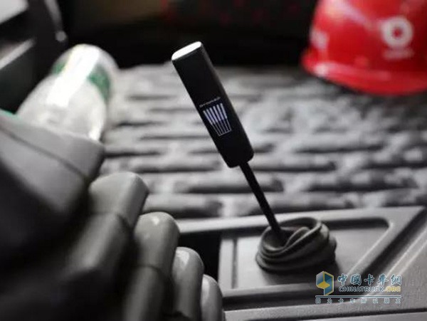 聯(lián)合卡車U440液力緩速器控制開關