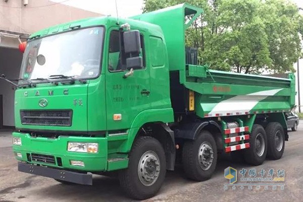 華菱重卡城市渣土車(chē)