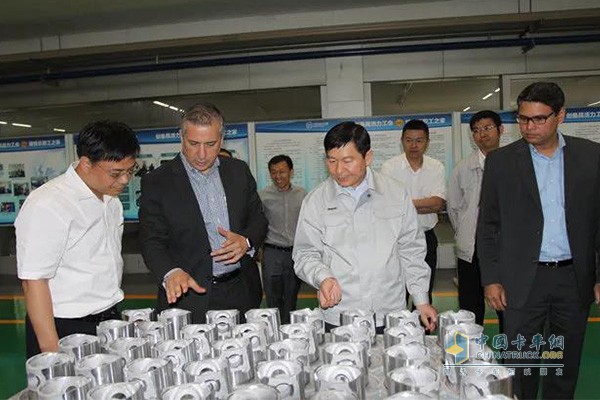 美國PAI公司副總裁Mr. Navid Yavari一行四人到渤?；钊具M(jìn)行商務(wù)考察