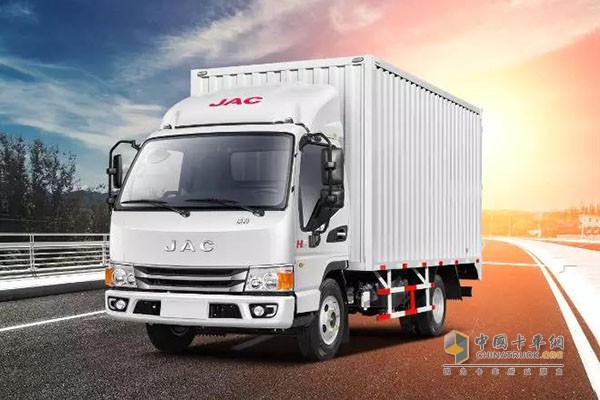 超大體積讓H5更顯專業(yè)、權(quán)威