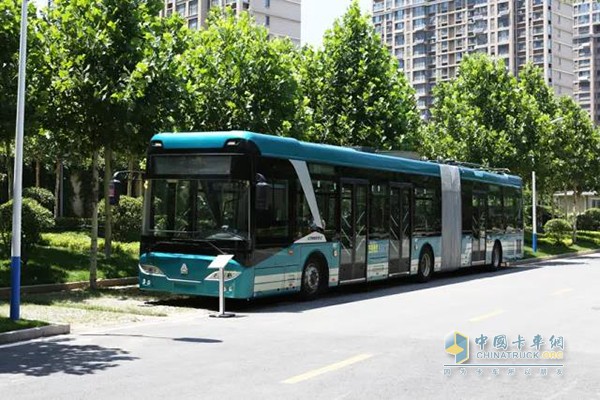 雙源無軌電車