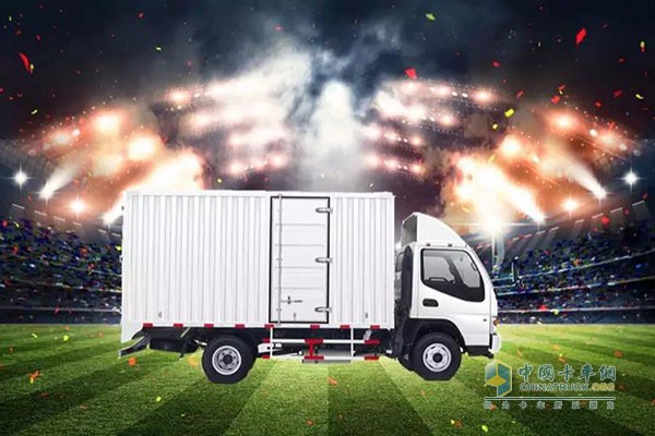 康鈴快遞版的車廂多方位的廂門，裝卸更方便