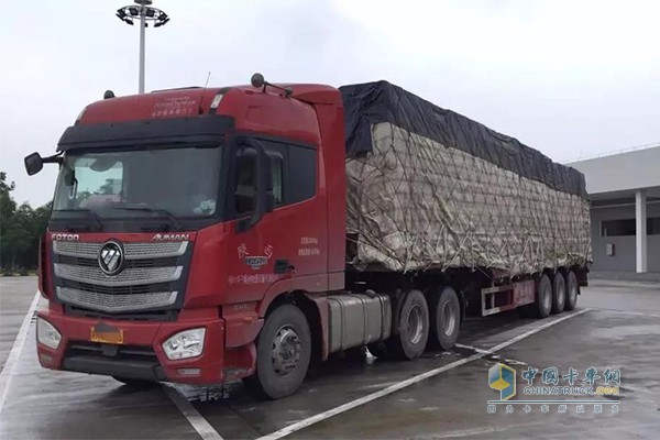 高師傅的福田戴姆勒歐曼EST超級(jí)卡車