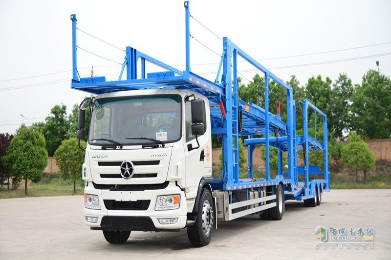 大運N6中置軸6×2 290馬力國五轎運車 