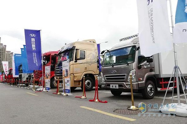 創(chuàng)虎、盛圖展車