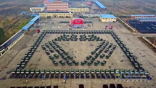 遷安九江訂購(gòu)300臺(tái)LNG牽引車創(chuàng)下2017年國(guó)內(nèi)天然氣重卡第一大單