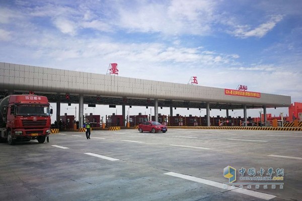 墨玉至和田高速正式通車(chē)