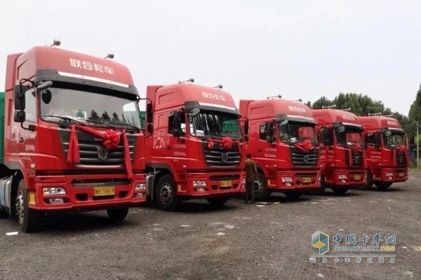聯(lián)合卡車E420品質(zhì)可靠，能拉能跑能掙錢