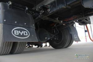 比亞迪T5 4.5噸 4.1米單排廂式純電動輕卡(BYD5040XXYBEV)