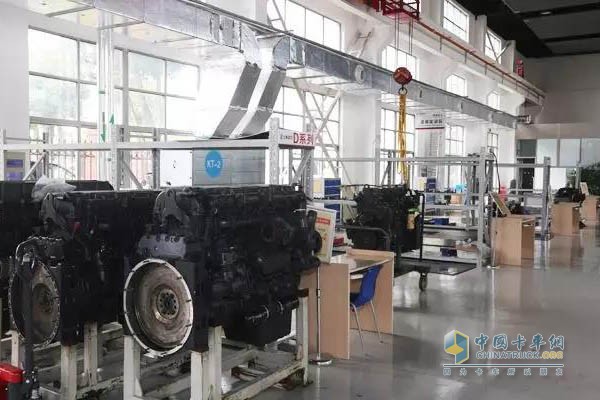 發(fā)動(dòng)機(jī)養(yǎng)護(hù)，維保的培訓(xùn)教具及車間