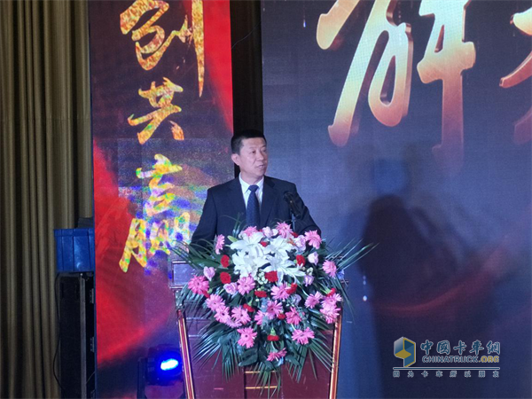 解放事業(yè)本部黨委副書記、紀(jì)委書記、工會(huì)主席劉延昌