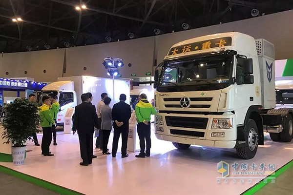 大運(yùn)電動(dòng)牽引車(chē)