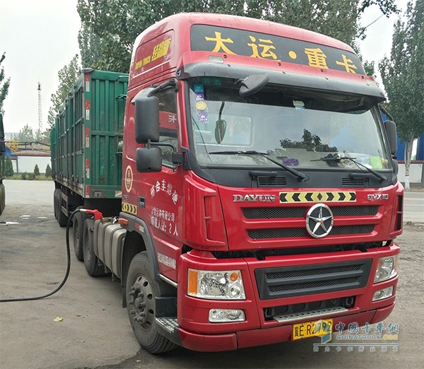 轉(zhuǎn)手?jǐn)?shù)臺車，王志宏唯獨留下了大運重卡